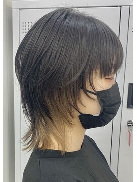 エーケイ(AK) ショートウルフ