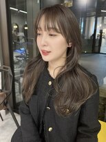 シティ(CITY)&nbsp;オリーブベージュカラー×レイヤーカット　【CHICA】