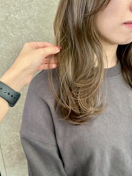 ロンド 表参道店(Lond) 【Lond表参道yui】ハイライトとレイヤーで明るく軽い質感に！