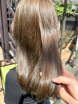 ラレイ ハラジュク(Lalei harajuku)&nbsp;【白石】オリーブベージュ/寒色カラー/赤み消しカラー