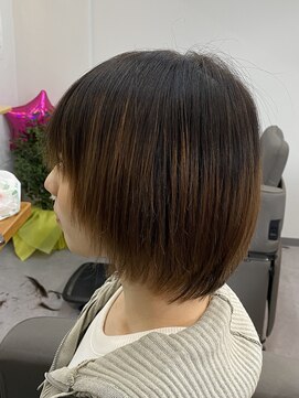 グラムヘアー(glam hair) ショートボブ