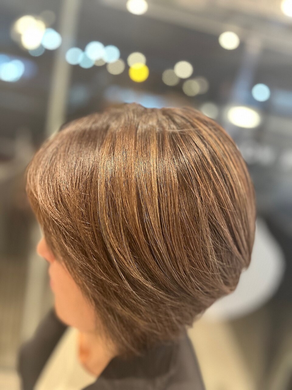 似合わせカット＋白髪をしっかり艶カラー＋潤トリートメント￥11880→