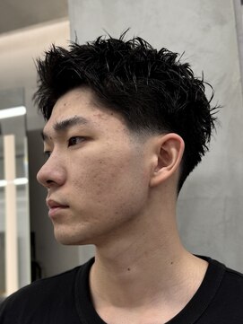 ニコ トウキョウ ロジック(nico TOKYO Logic) テーパーフェードスパイキーショートメンズピンパーマ