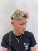 ルースト 西院店(ROOST)&nbsp;ツイストホワイトジェットモヒカン