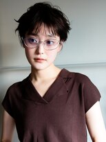 フイ(HUI)&nbsp;20代30代小顔レイヤーショート◎透明感アッシュ×外ハネくびれ