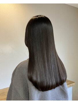 リポゾ(Riposo.) 髪質改善ストレート・ロングヘア