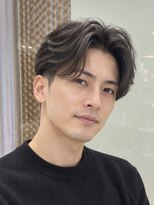 オアシスアヴェダ ザ・ペニンシュラ東京(OASIS AVEDA)&nbsp;メンズヘア・センターパート・メンズパーマ・ヘッドスパ銀座