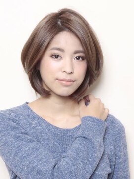 アンダートゥリー(_TREE) 大人ボブ「シンプル×こなれ感」[AKs表参道　遠藤]03 5778 3351