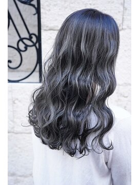 ティンク 天神(Tink) モノトーングレージュ/バレイヤージュ/ロング