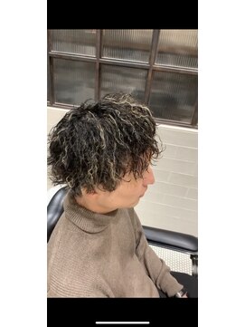 バーバーブロス 吉祥寺店(BARBER BROS) T W I S T × S P I R A L × H I G H L I G H T