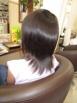 コアフィールフィス(COIFFURE fils)&nbsp;《見附　今町》キッズ　女の子　レイヤー　ミディ