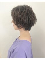 モルニ(MORNI)&nbsp;ゆるウェーブ_マロンベージュ Aラインボブ かきあげ