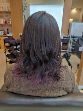 ヘアリゾートハピネス 紫インナーカラー☆