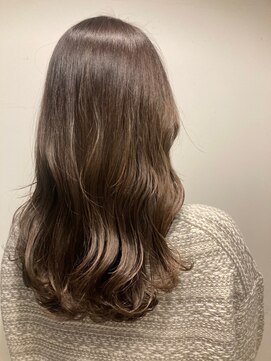 ホットドッグ(Hot Dog) マッシュ/くびれヘア/メルティカラー/プレミアムカラー[平塚]