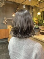 ルーシーバイパム 恵比寿(Lucy by PAM.)&nbsp;グレージュカラー肩上ボブ