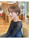 耳掛けショート　30代　チョコレートブラウン