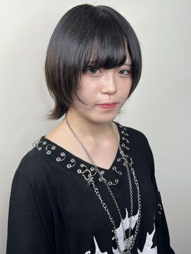 グラッド(GLAD.) ショートウルフカットミディアムウルフ顔まわりレイヤーカット