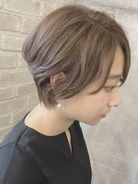 スナッグルサロン(SNUGGLE SALON) ショートボブ/ショートカット/グレージュ/20代30代40代50代/練馬