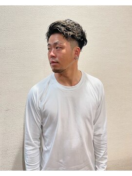 グラット(grAt) 【森】刈り上げパーマ