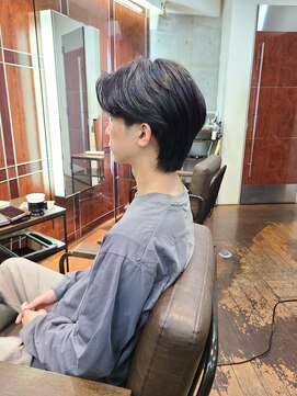 ヒート トウキョウ 目黒店(HEAT TOKYO) センターパートマッシュ波巻きダウンパーマメンズ目黒