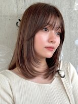 大人可愛い/ミディアムレイヤーカット/ネビージュ/ボブルフ/小顔