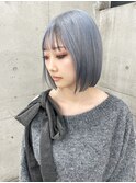 ブリーチカラー/シルバーアッシュ/ミディアムボブ