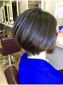 大人ショートミルクテーベージュハイライトレイヤーヘッドスパ