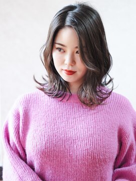 ムクヘアー(muk hair) くびれ外ハネミディ×シアーグレージュ