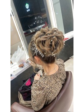 デザインサロンリア(design salon Lia) ふわふわアップシニヨン♪