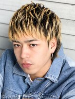 ハイライトツイストパーマアップバング短髪メッシュ