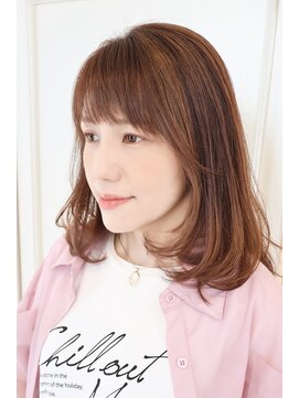 艶感カラー×コーラルピンク