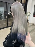 10代20代ハイトーン艶髪シルバーカラー