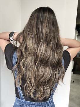 フォーク(FOLK) KASUMI 外国人風グラデーションカラー×ベージュ　　　 【FOLK】