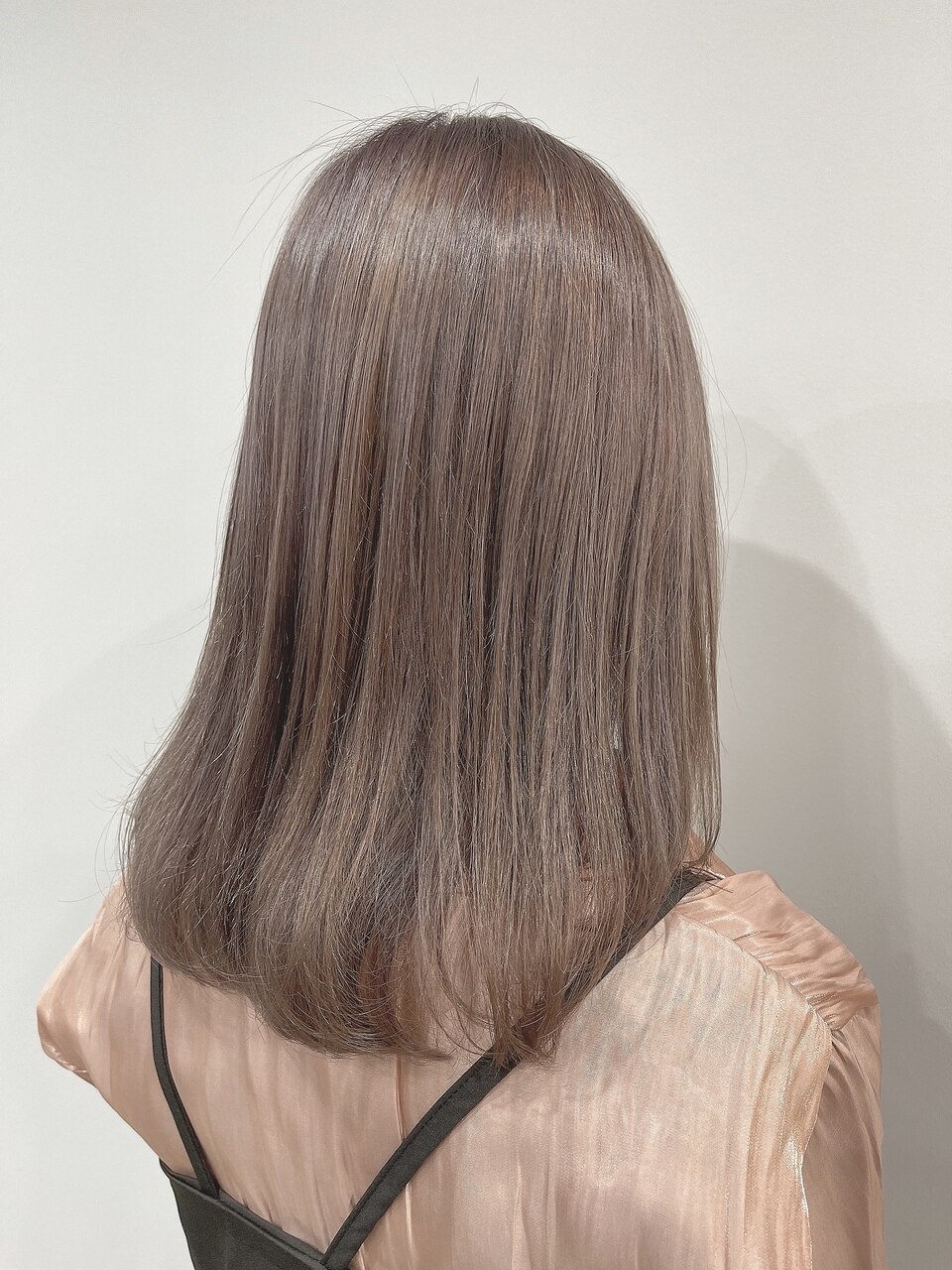 シルバーベージュ×アディクシーカラー：L109610864｜バトー バイ