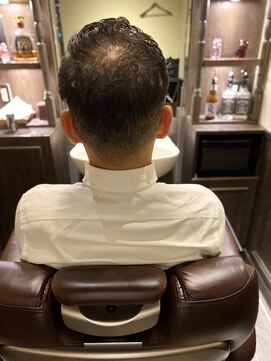 バレス 田町(BALES) [スキンフェード/ツイストスパイラル/田町]