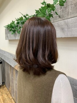 美容室ケインズナチュール グラデーションボブ[ニュアンスカラー/シルキーベージュ]