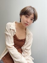 トレス(TRESS) ハンサムショート　レイヤーショート　耳掛けショート
