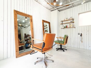 JiJi  ADRABLE HAIR SALON 【ジジ　アドラーブル ヘア サロン】