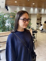 ヘアデザイン ソラ(Sola)&nbsp;オリーブグレージュ×外ハネセンターパートロブヘアー