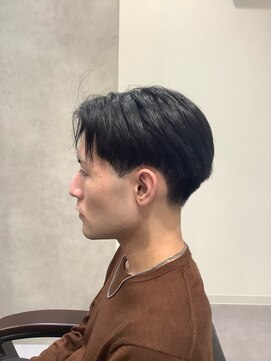 ステアーズ(Stairs) センターパート　短め