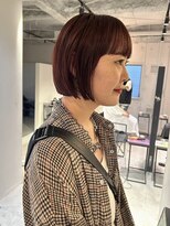 ルーム(Loom.)&nbsp;ミニボブボルドーカラー切りっぱなしボブ