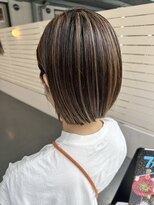 シダ(sida)&nbsp;白髪ぼかし　ハイライトグラデーション