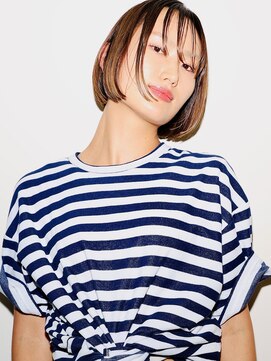 ヘアーアンドスペース セブンブリッジ(HAIR&SPACE 7Bridge) フラットボブ × 抜け感バング