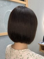 イゾラ(isola)&nbsp;【isola】ラベンダーベージュ/丸み小顔ボブ/簡単スタイリング