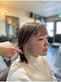 ホワイトベージュインナーカラー