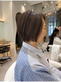表参道髪質改善カラーウルフショートカットベージュアッシュ40代