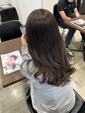 ディーボーイ 健軍店(D-BOY) ダブルカラー/グレージュ