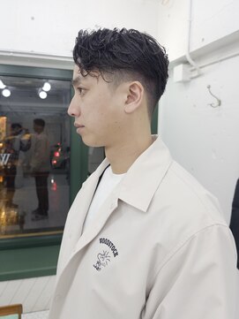 ウェルネス(Wellness) メンズ/大人パーマ/眉毛カット