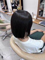 ビオトープアトラ(Bio-Top atora)&nbsp;内巻きボブ