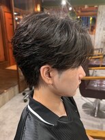 グランデュール 静岡駅前店(GRANDEUR)&nbsp;骨格矯正で小顔見え垢抜けフェザーパーマメンズ静岡